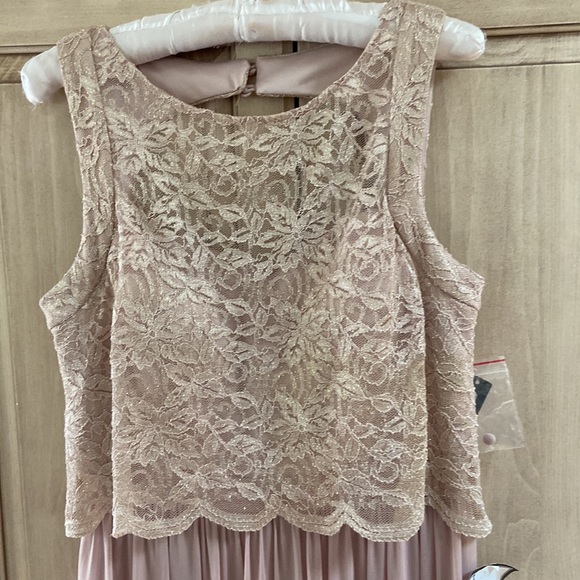 Nightway gown nwt sz 10 champagne - Picture 2 of 13